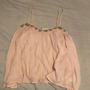 Light pink flowey American Eagle tank top